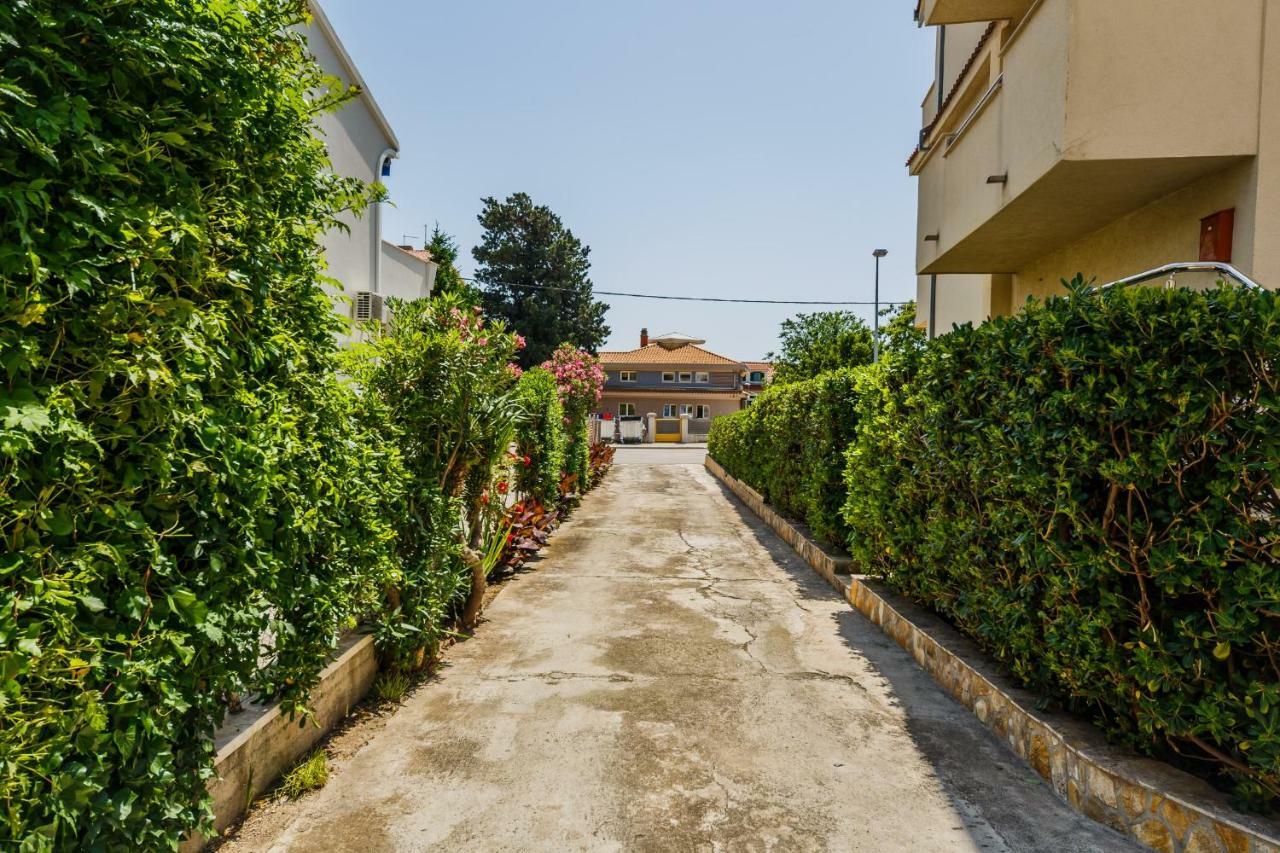 Apartments Sea Star Kastela Ngoại thất bức ảnh