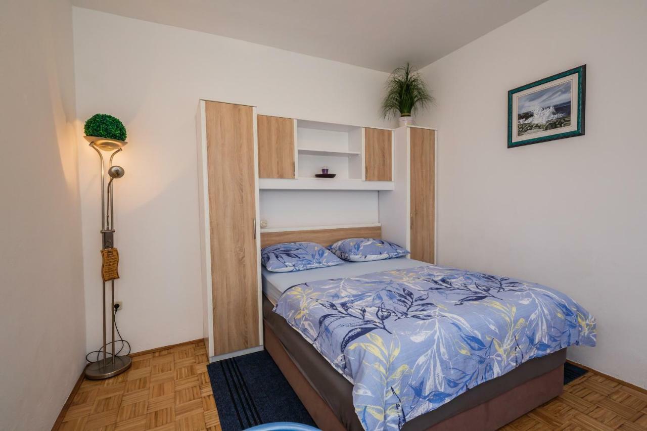 Apartments Sea Star Kastela Ngoại thất bức ảnh