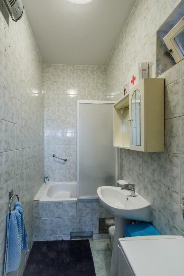 Apartments Sea Star Kastela Ngoại thất bức ảnh