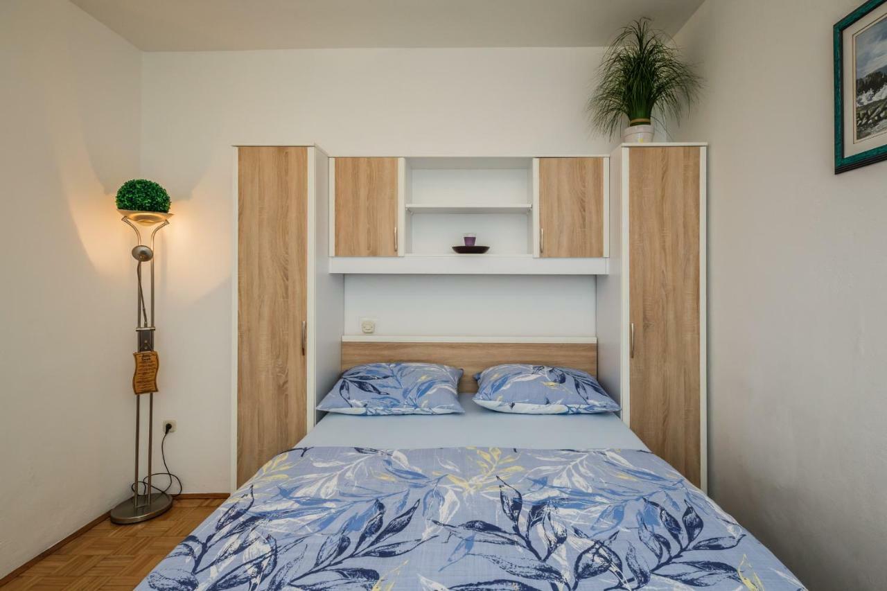 Apartments Sea Star Kastela Ngoại thất bức ảnh