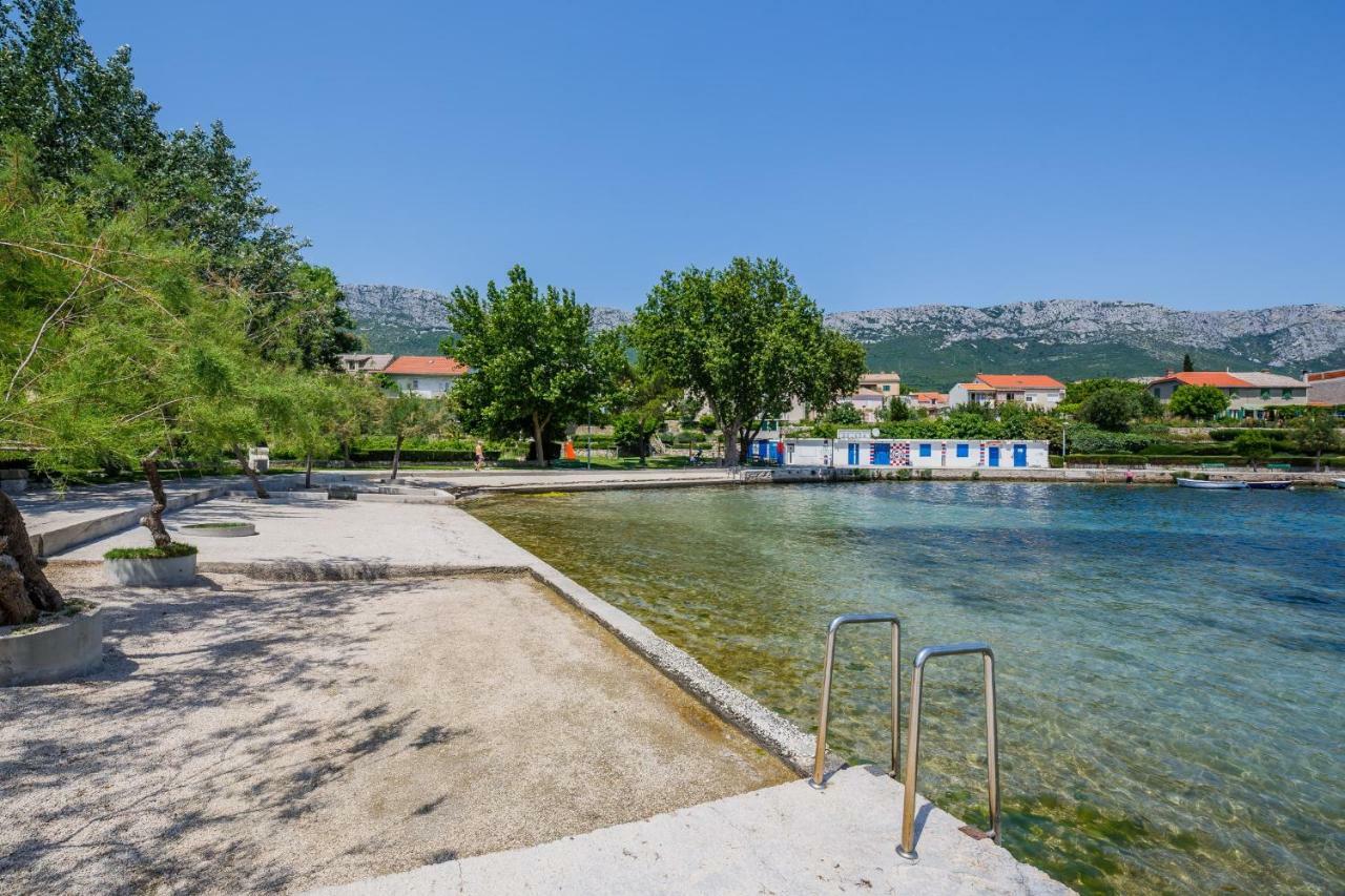 Apartments Sea Star Kastela Ngoại thất bức ảnh
